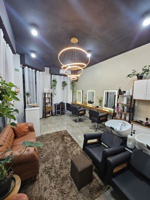 "Casa Manorma Beauty"